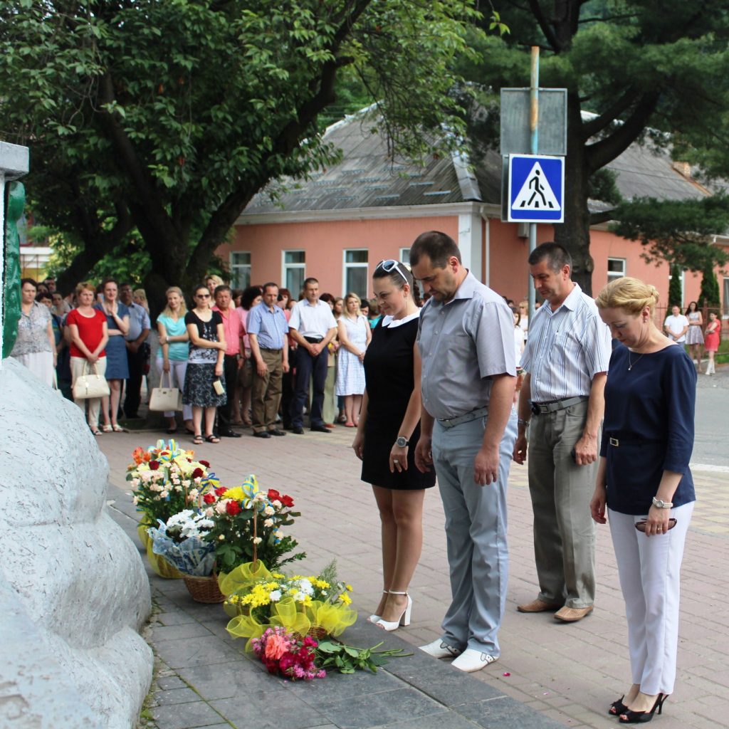 den-pamyati-zhertv-viyny-5